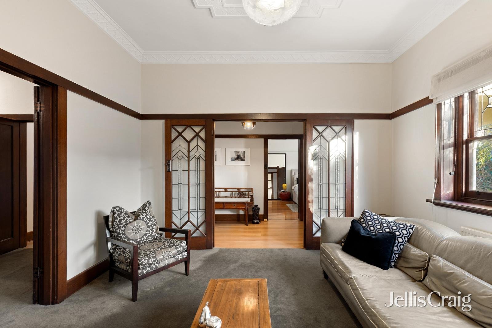 45 Lansell Crescent, Camberwell image 4
