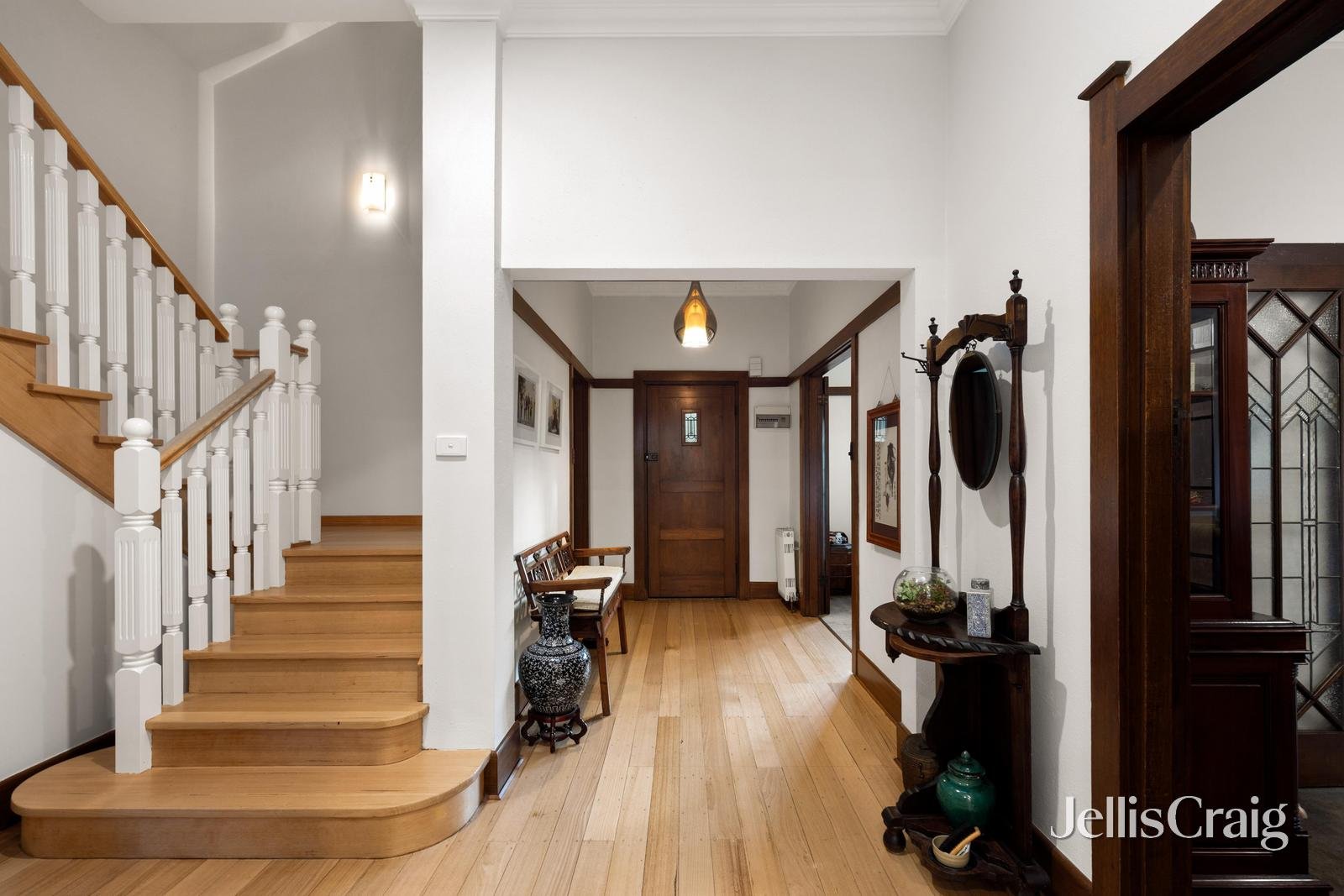 45 Lansell Crescent, Camberwell image 10