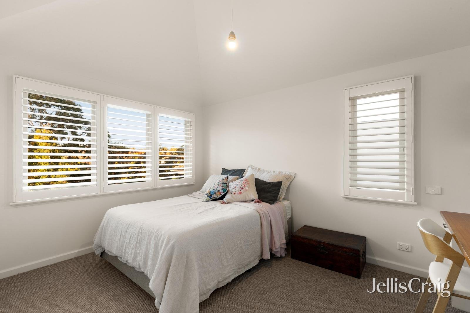 45 Lansell Crescent, Camberwell image 12