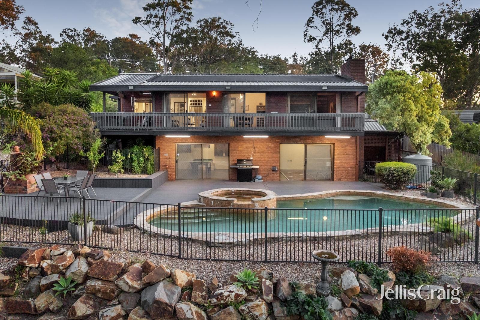 45 Manning Road, Eltham North image 1