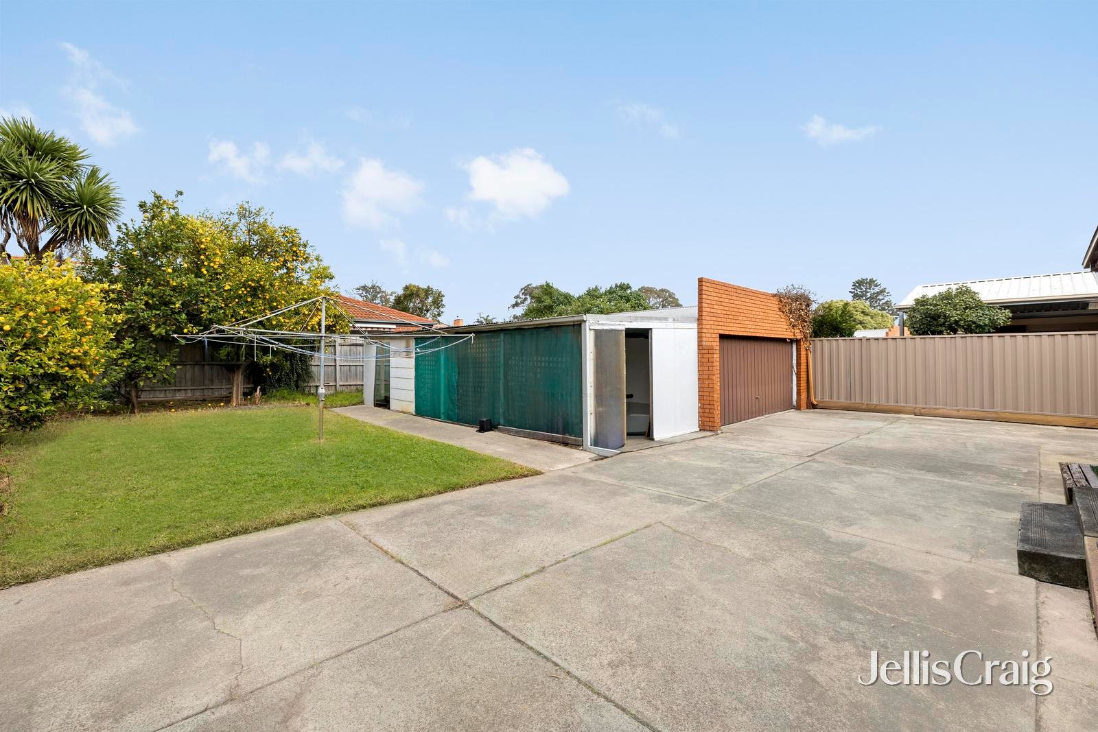 45 Margate Crescent, Glen&nbsp;Waverley image 6