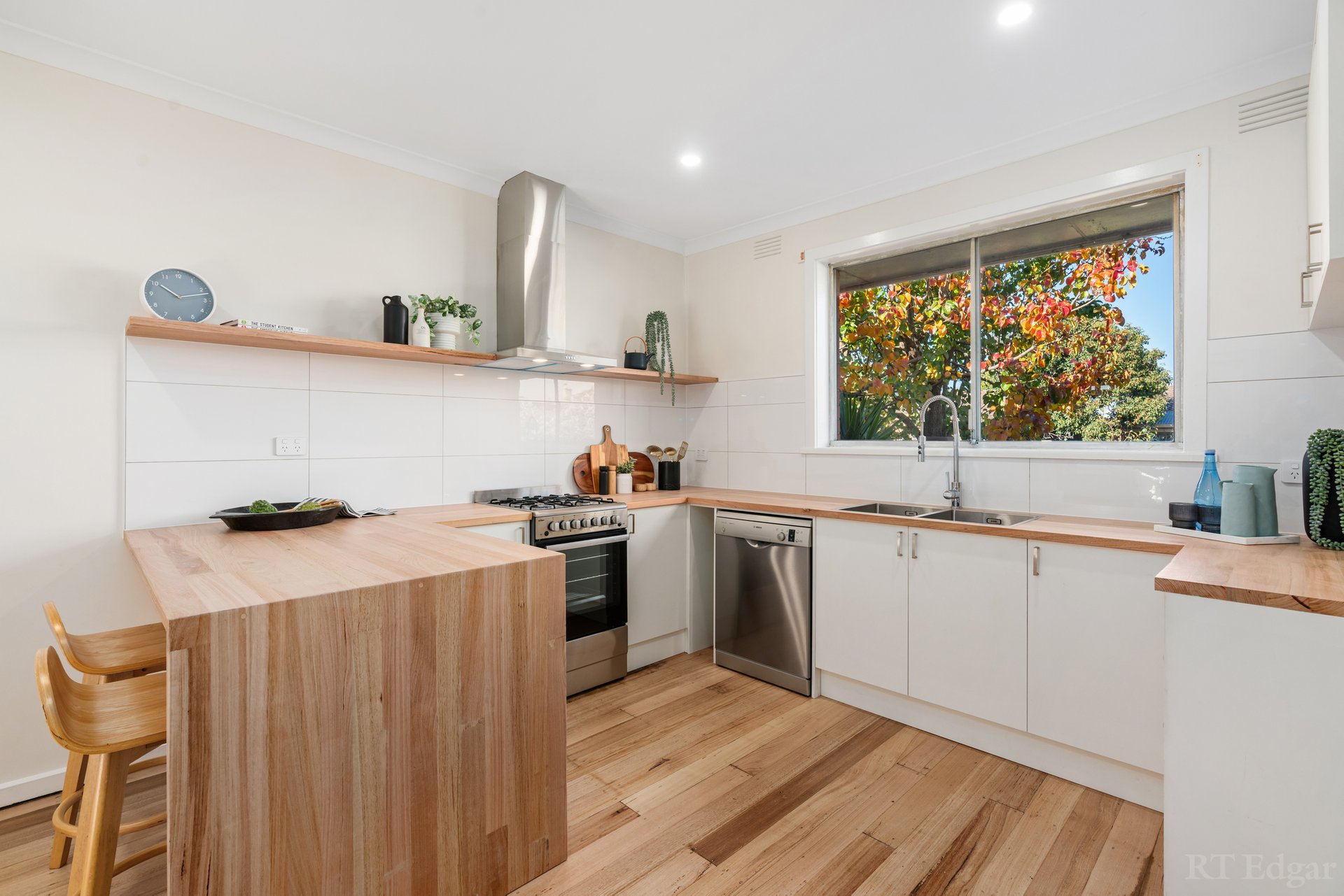 Property Gallery - Main Image