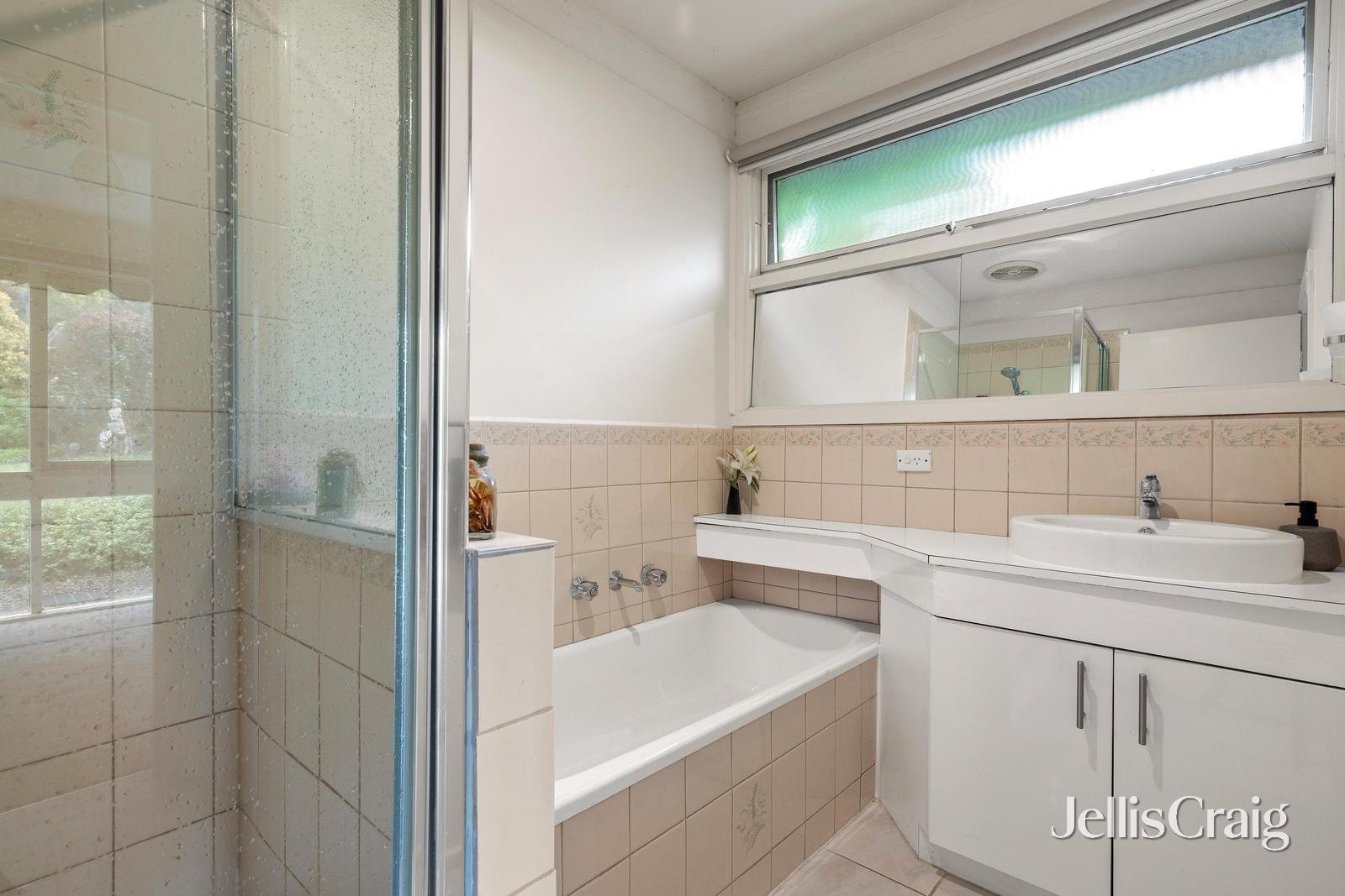 45 Meadowlark Lane, Mooroolbark image 8