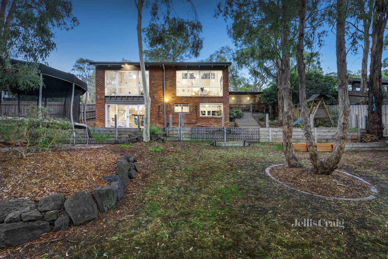 45 Milborne Crescent, Eltham image 11