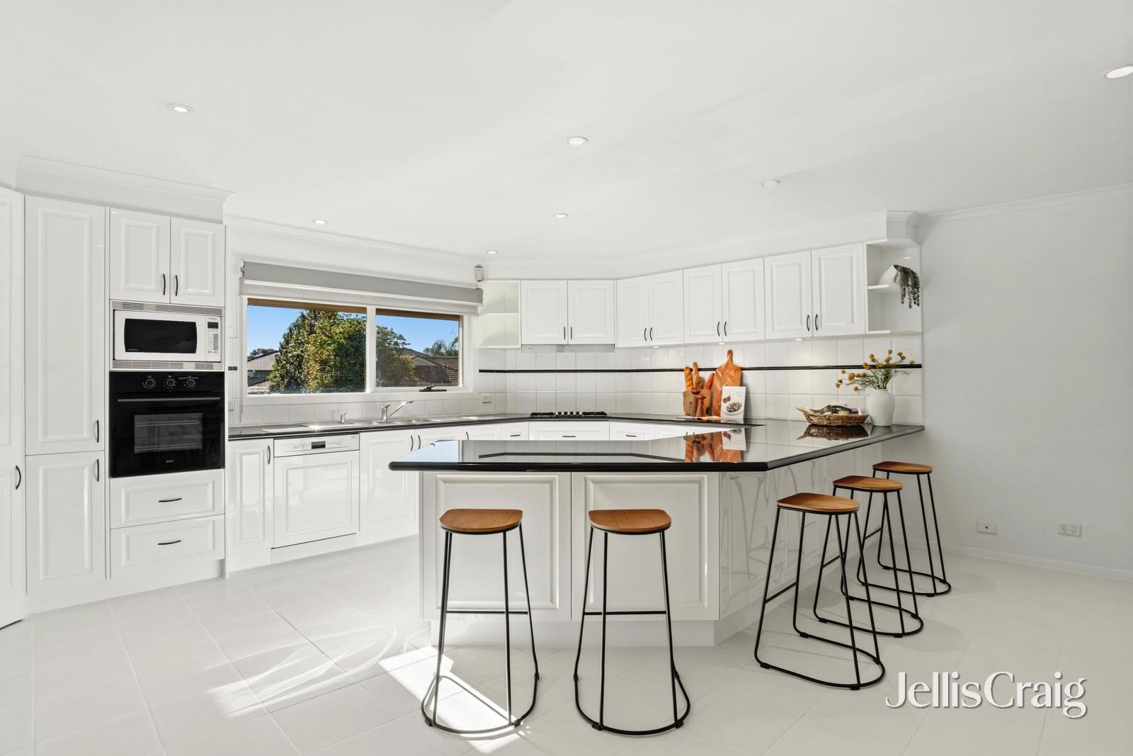 45 Mowbray Drive, Wantirna&nbsp;South image 3