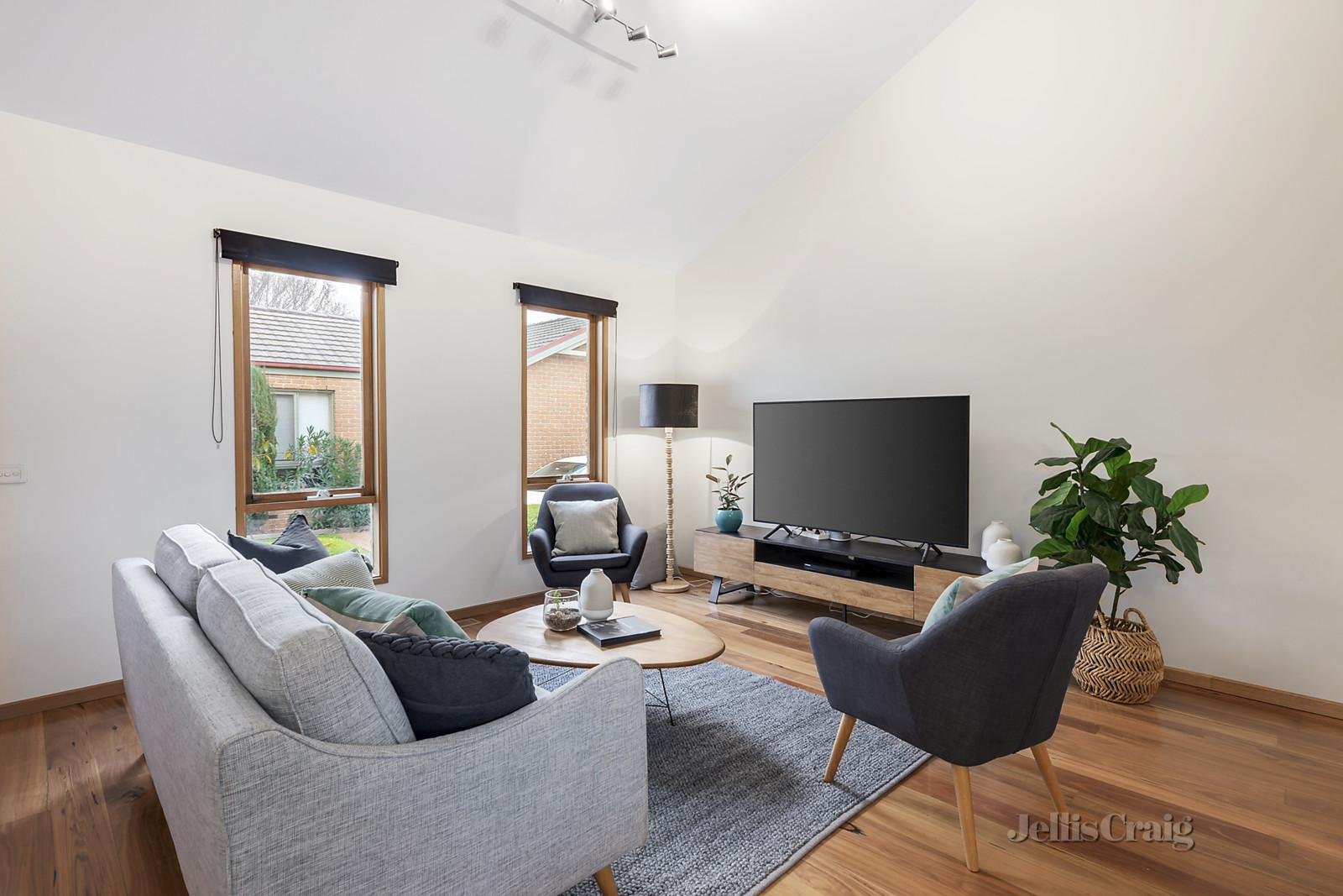 4/5 Musk Street, Blackburn image 2