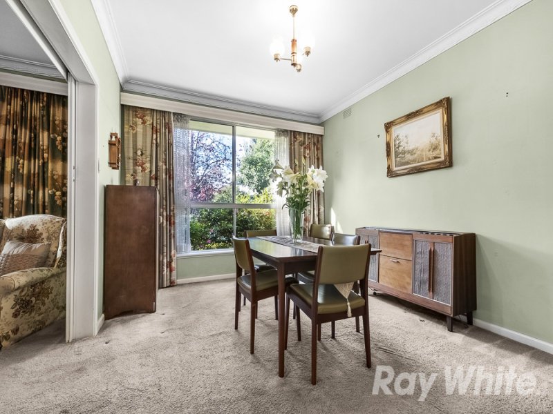 45 Myers Avenue, Glen Waverley image 4