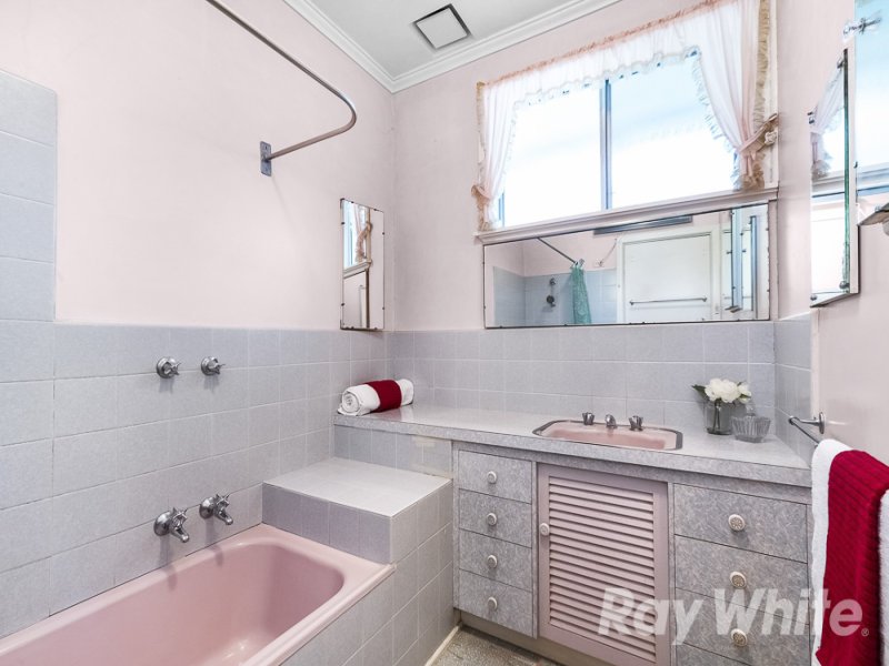 45 Myers Avenue, Glen Waverley image 8