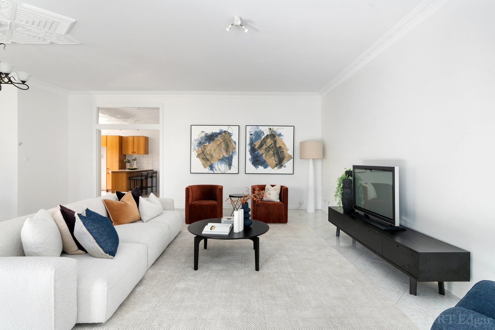 Property Gallery Thumbnail 3