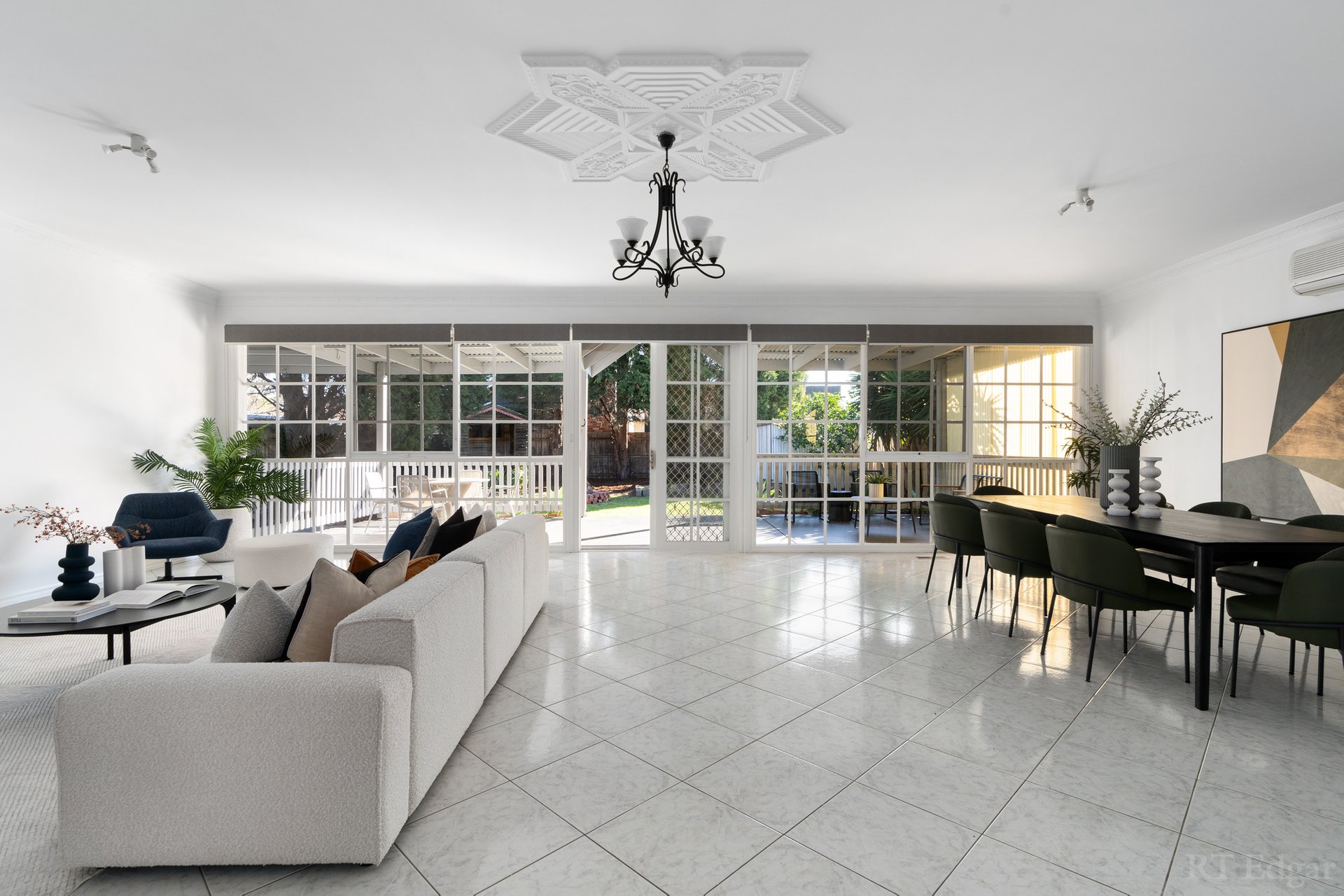 Property Gallery Thumbnail 7