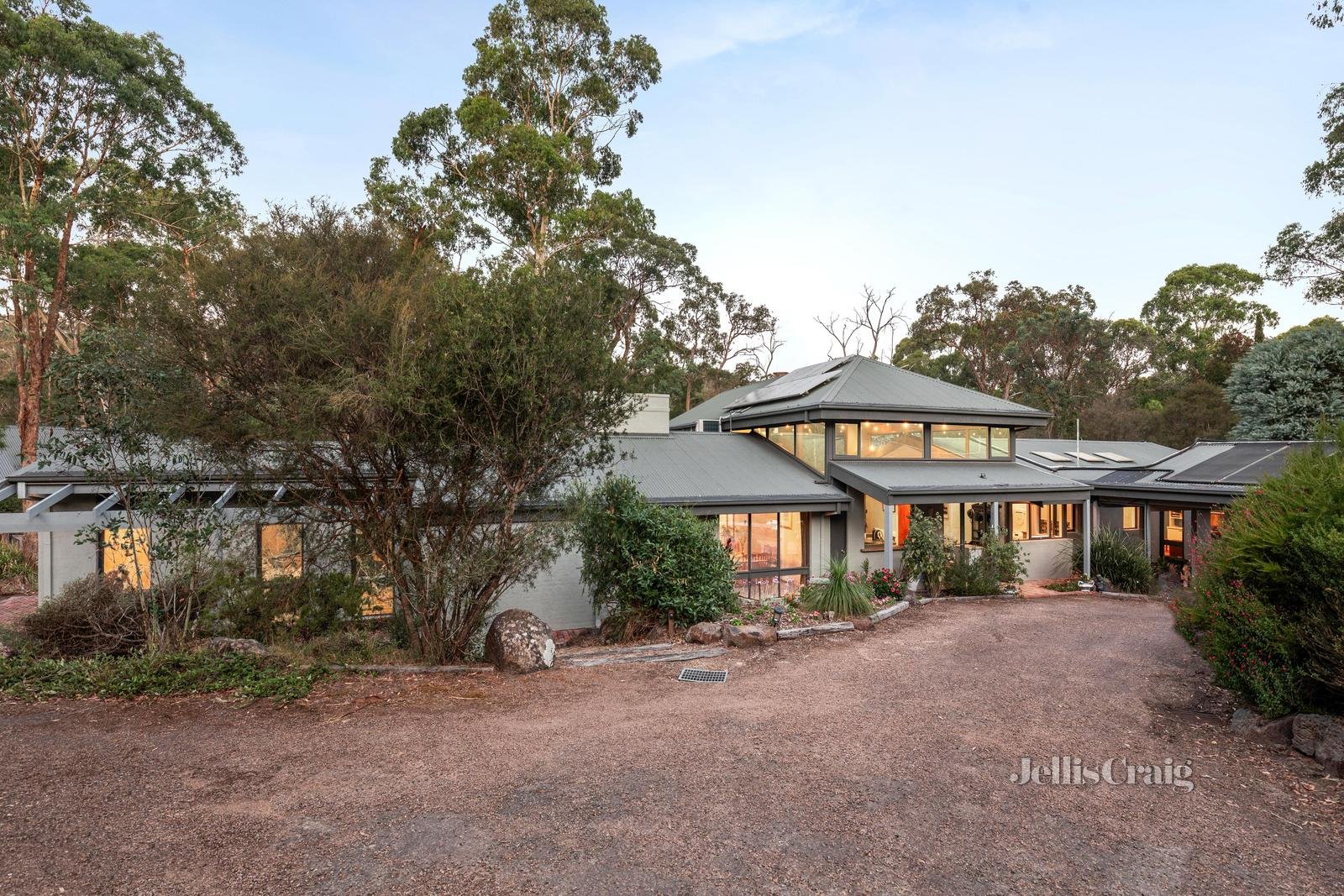 45 Osborne Road, North Warrandyte image 4