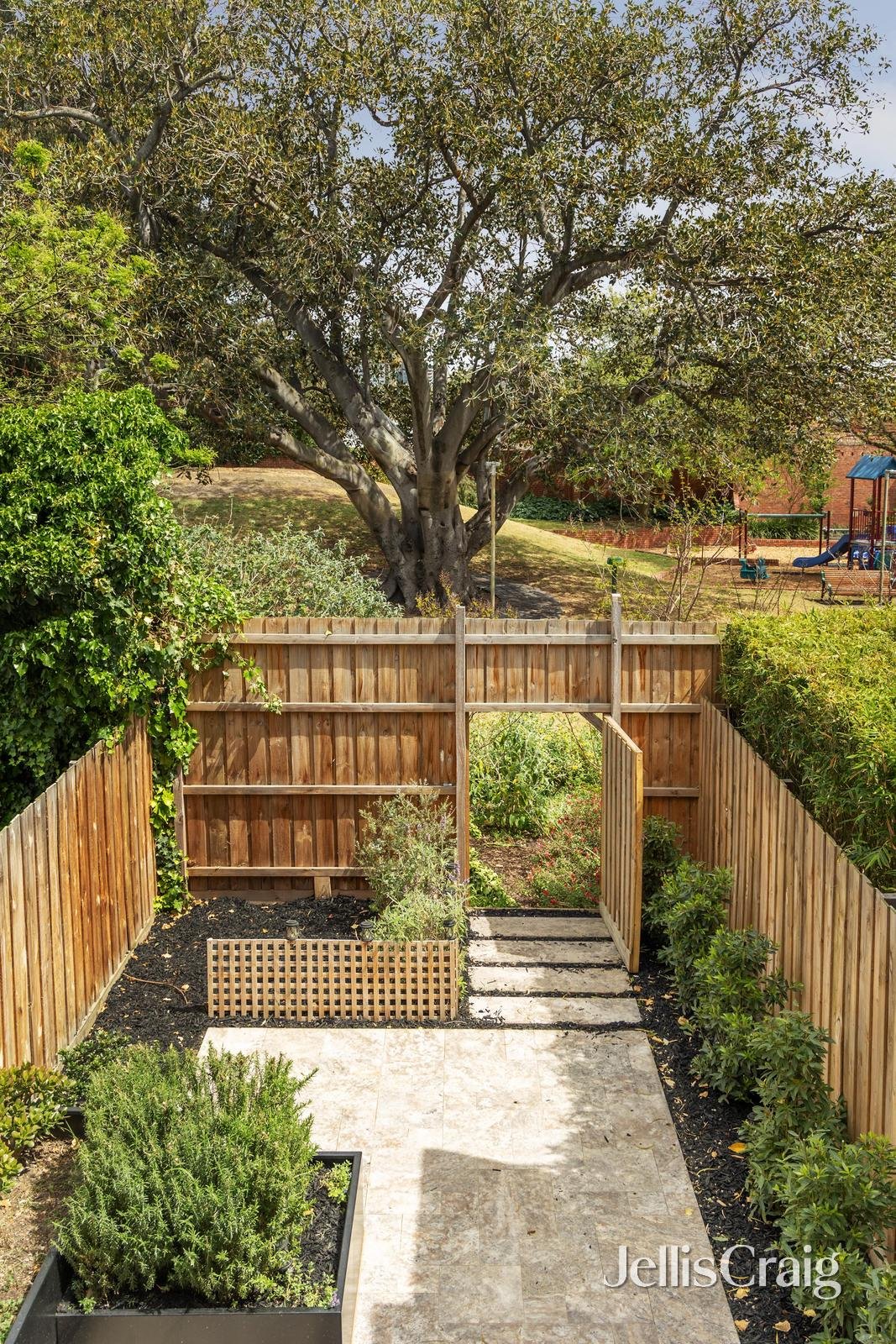 45 Osborne Street, South Yarra image 7