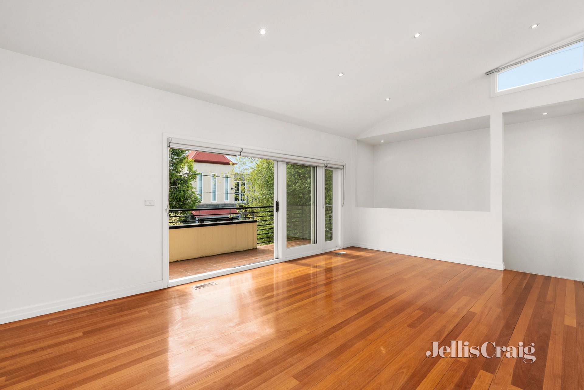 45 Parkville St, Burnley image 3