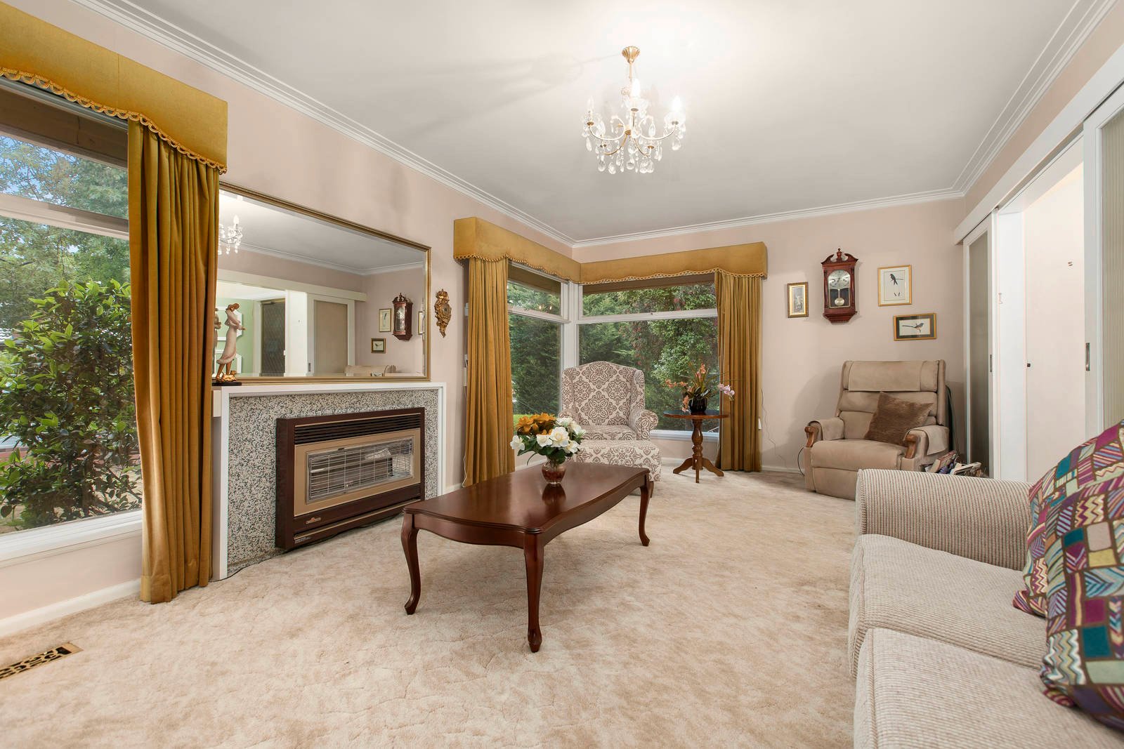 Property Gallery Thumbnail 3