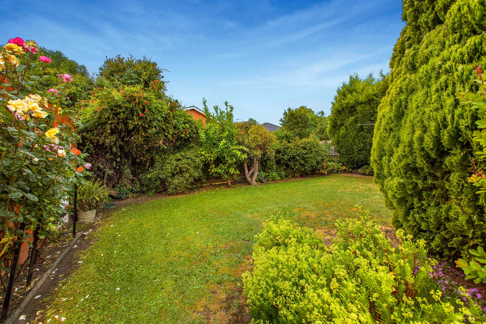 Property Gallery Thumbnail 9