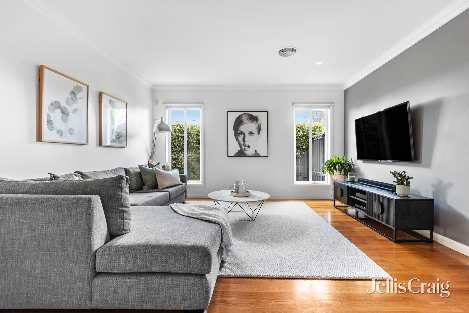 45 Royal Avenue, Essendon North image 3