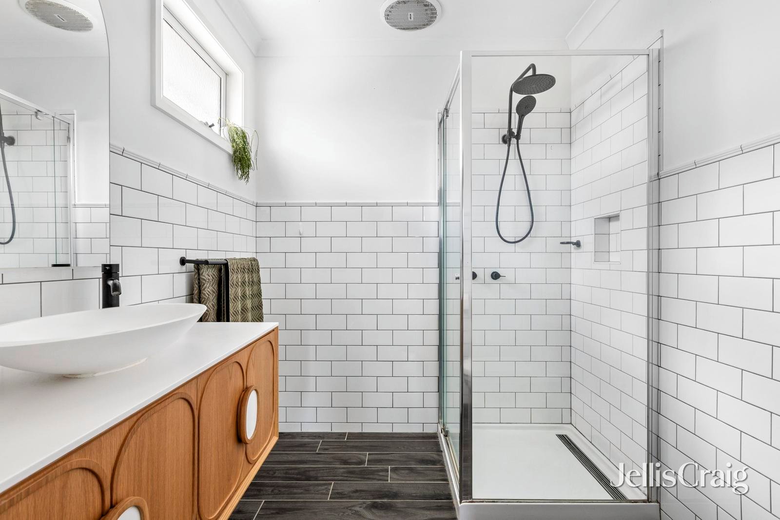 45 Royal Avenue, Essendon North image 12