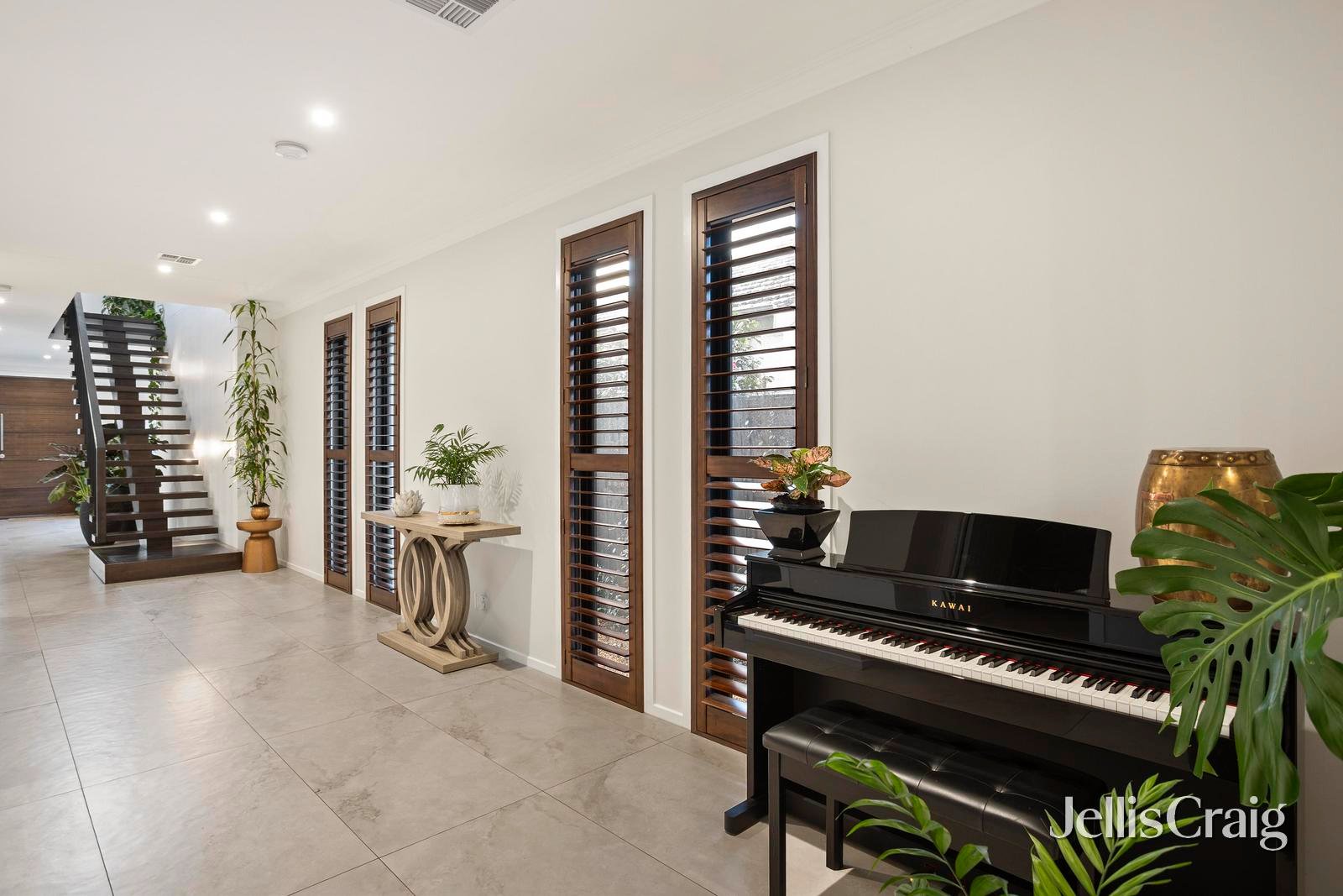 45 Smiths Road, Templestowe image 2