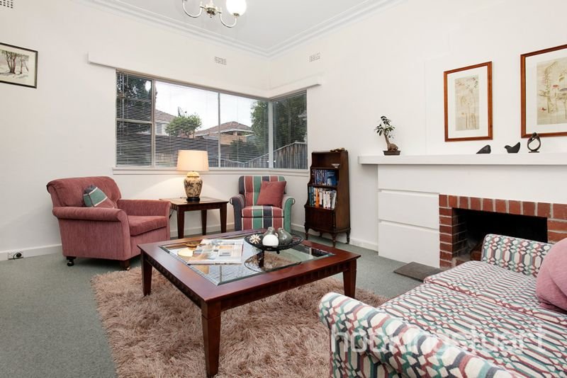 45 Spruzen Avenue, Kew East image 2