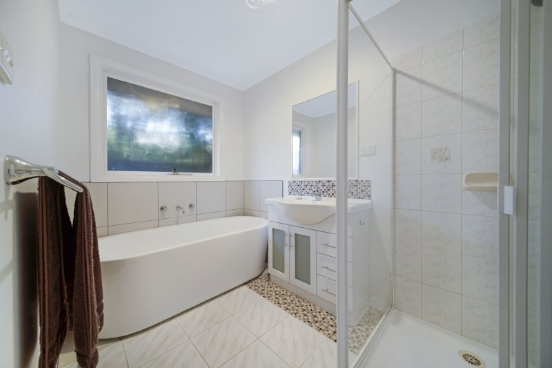 Property Gallery Thumbnail 7