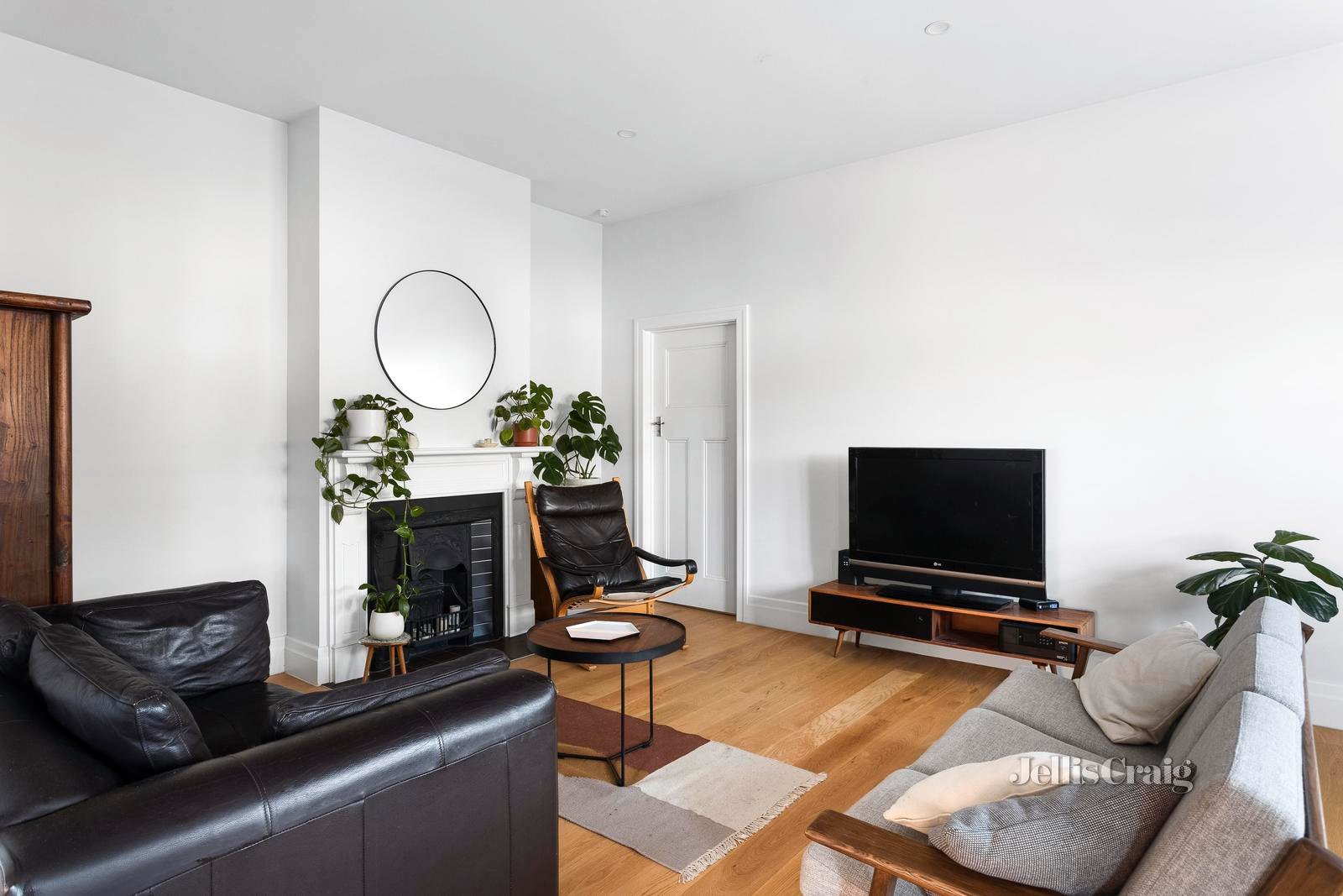 45 Victoria Road, Northcote image 3