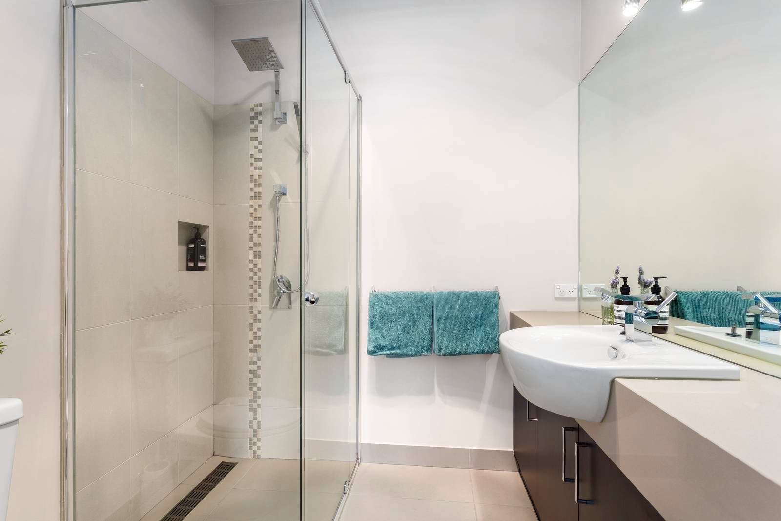 Property Gallery Thumbnail 10