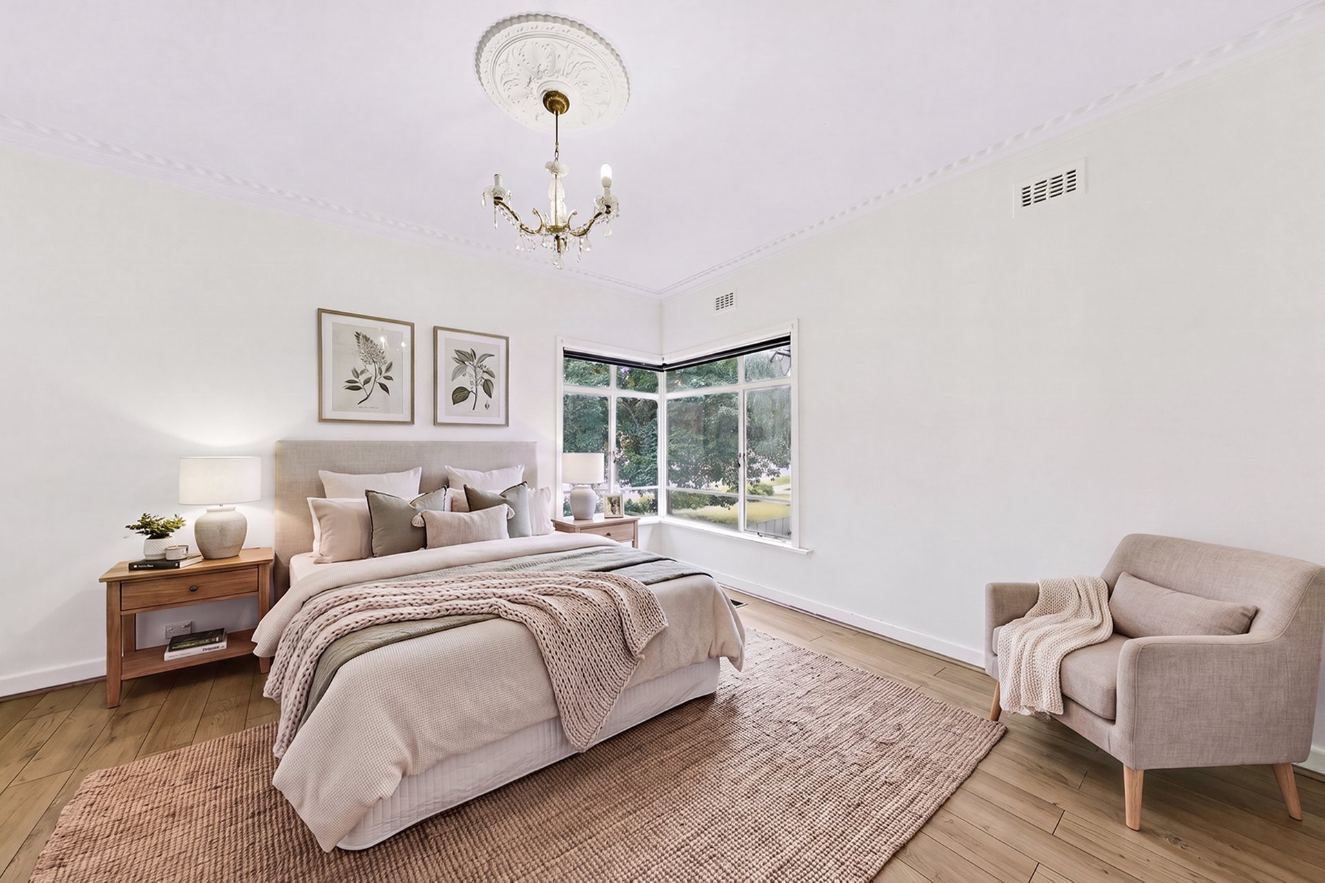 45 Warrigal Road, Surrey&nbsp;Hills image 4