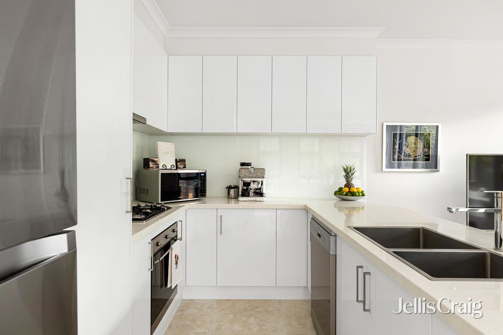 45 Warwick Road, Greensborough image 5