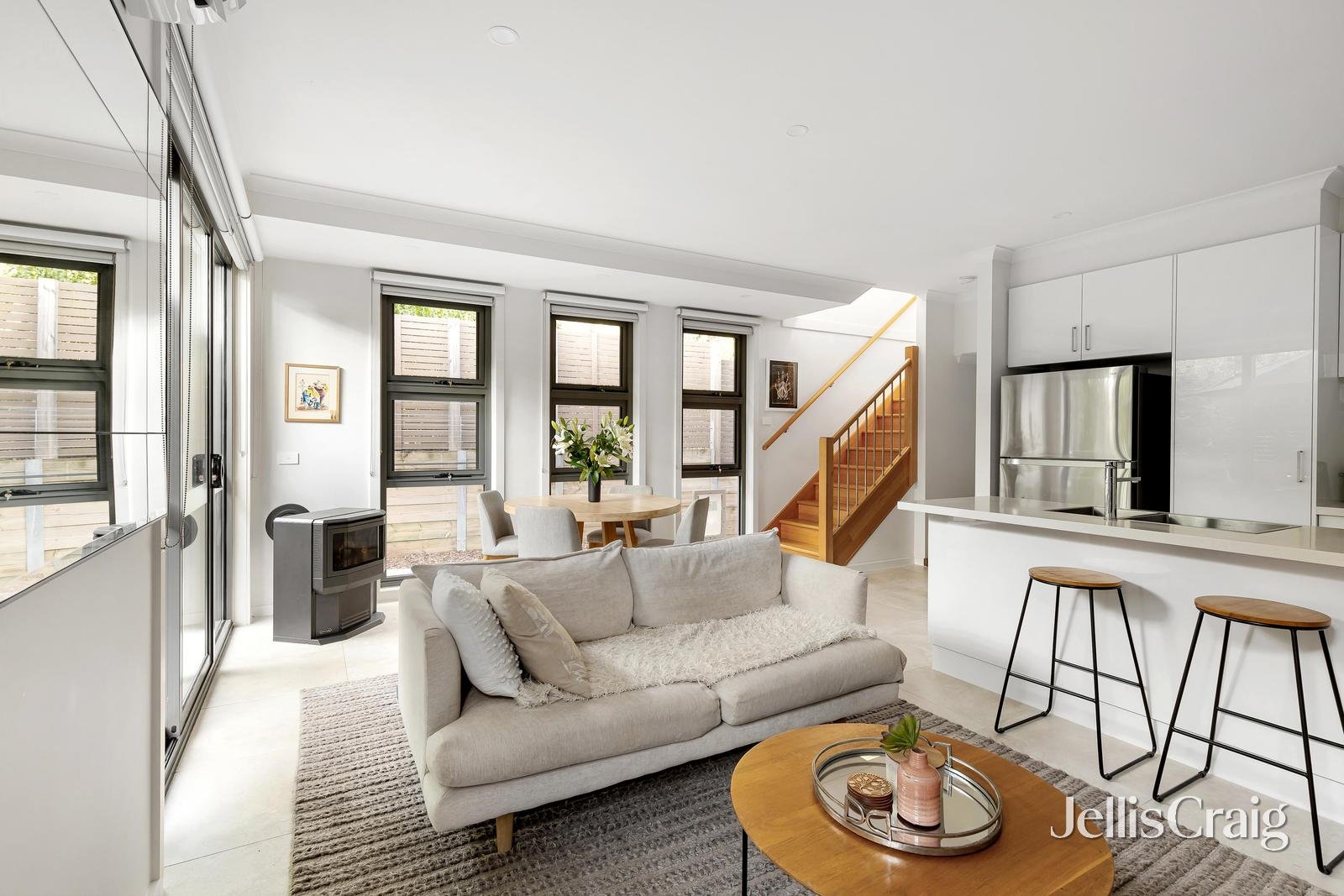 45 Warwick Road, Greensborough image 10