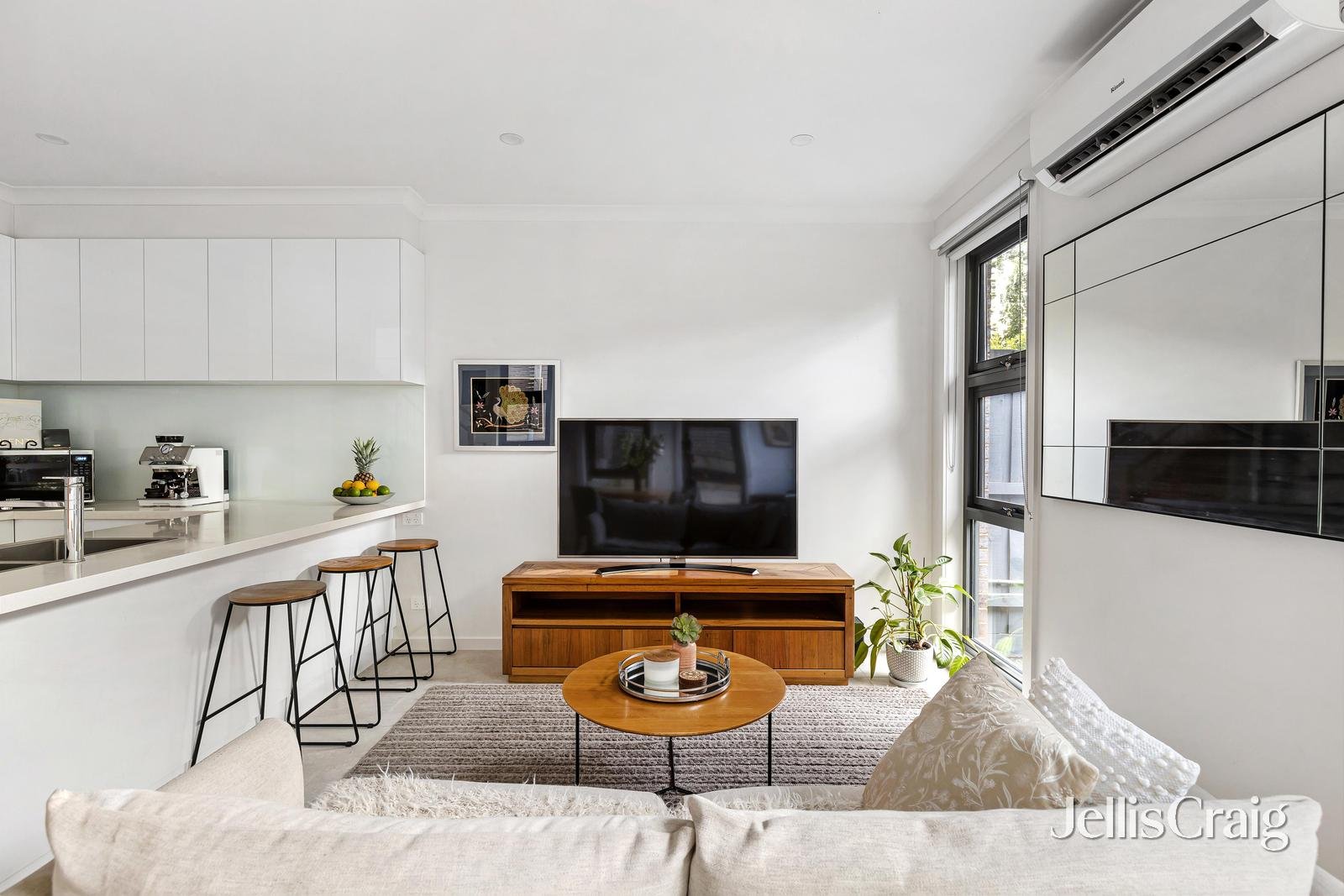 45 Warwick Road, Greensborough image 11