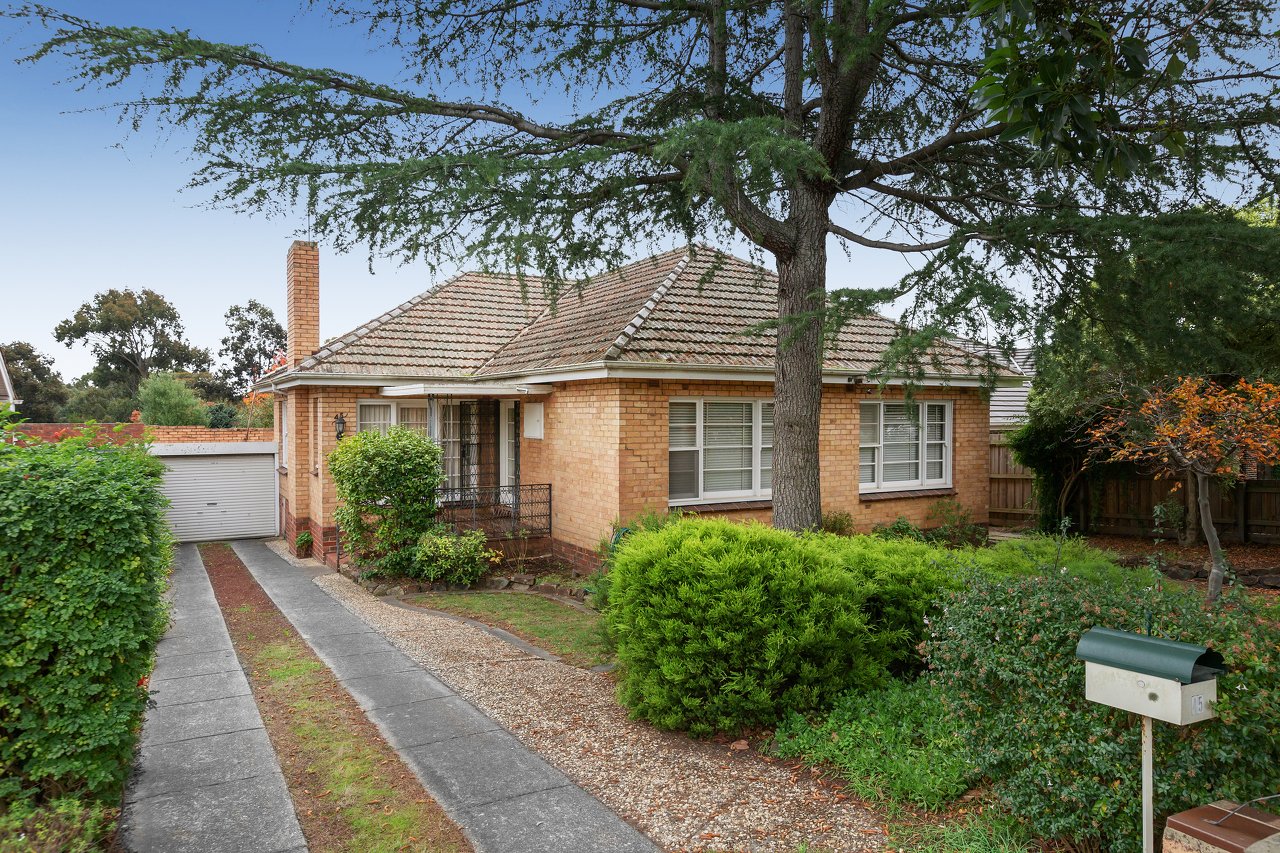 45 Willow Grove, Kew East image 1