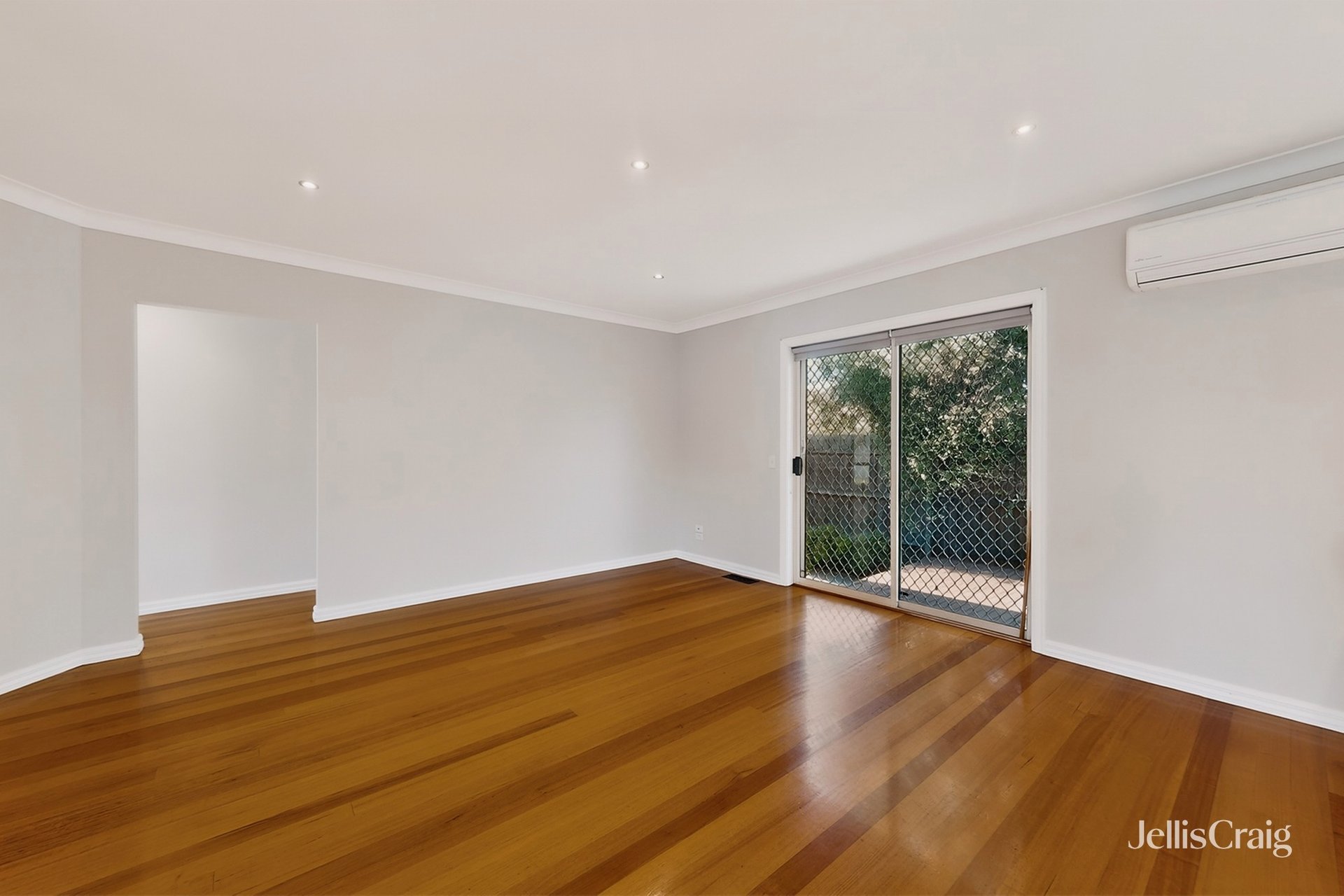 45 Winn Grove, Fawkner image 6