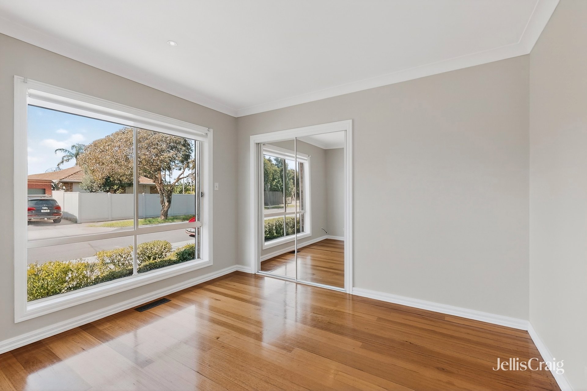 45 Winn Grove, Fawkner image 7