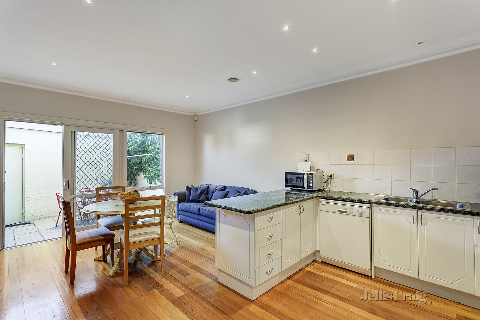 45 Yarra Street, Abbotsford image 3