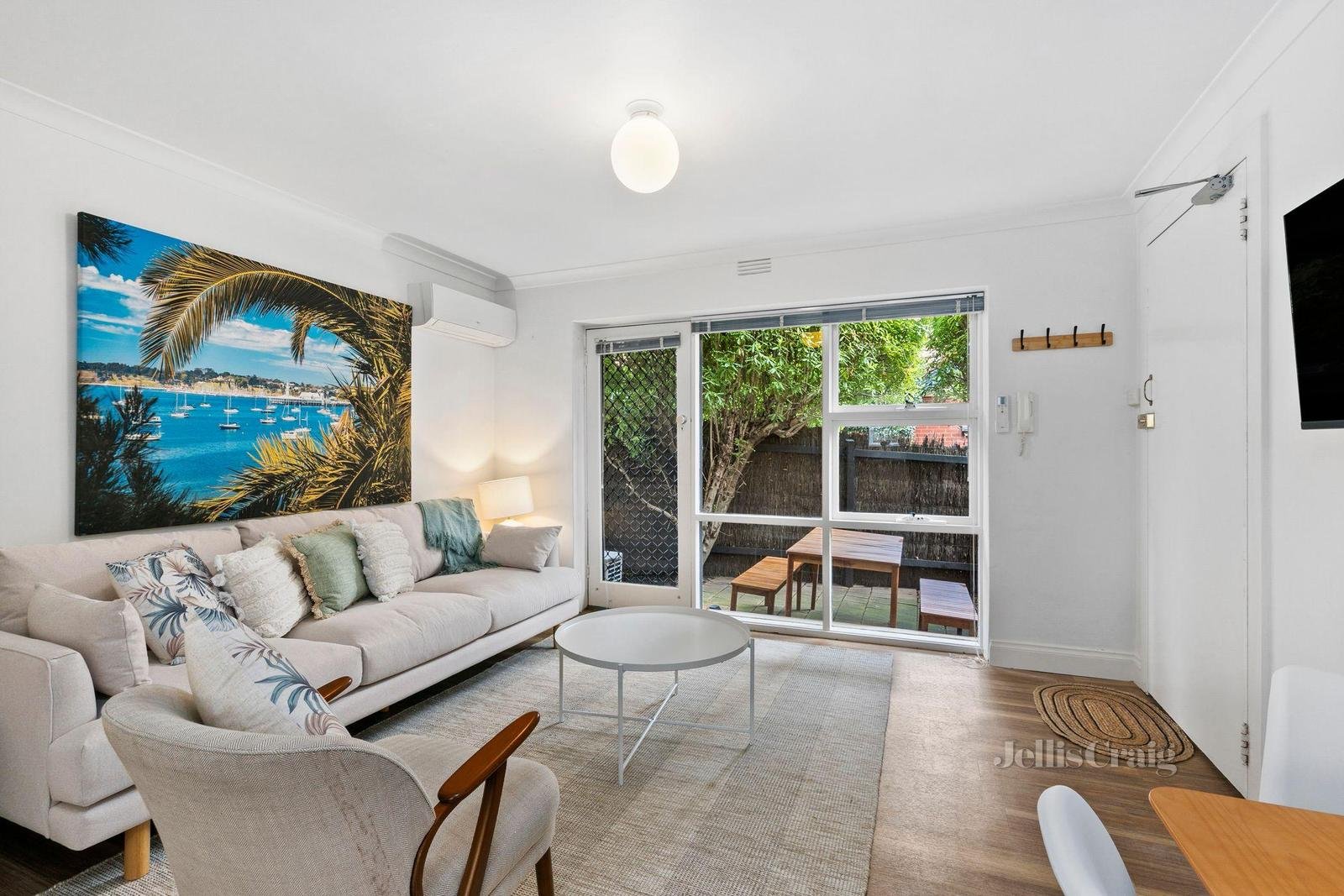 4/50 Eastern Beach Road, Geelong image 3