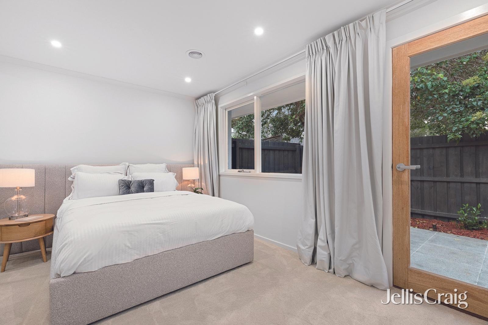 4/50 Fewster Road, Hampton image 6