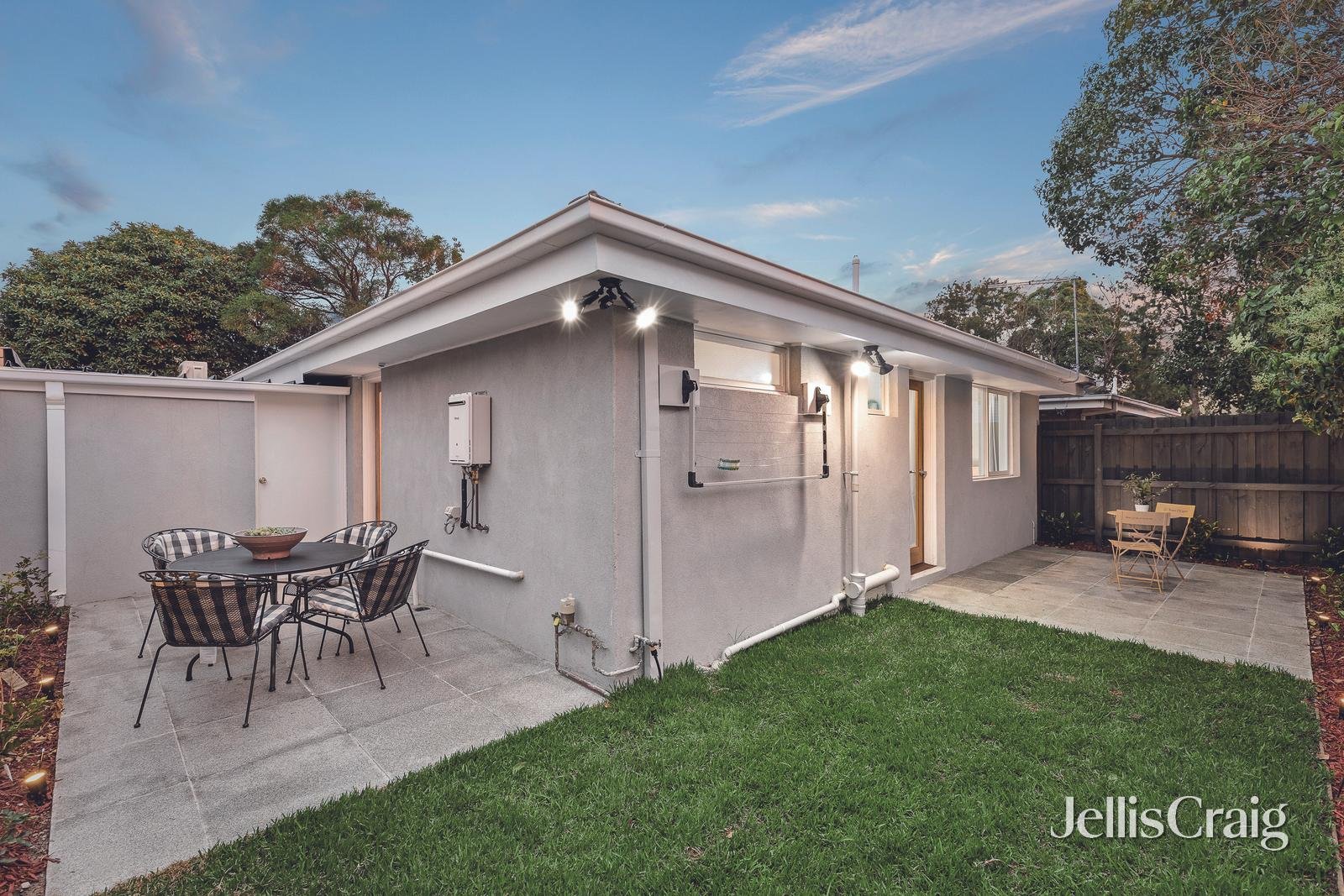 4/50 Fewster Road, Hampton image 9