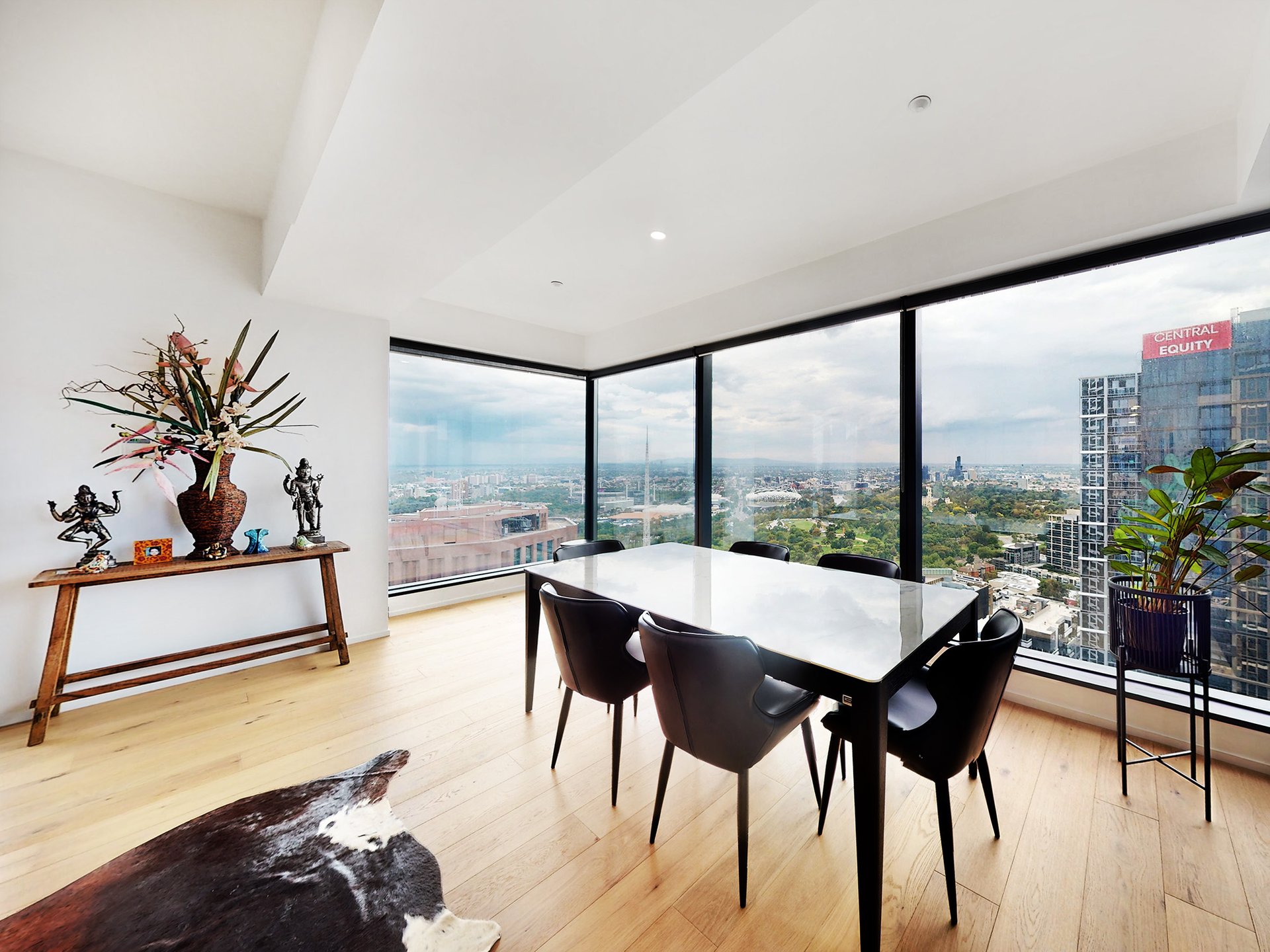 4504/7 Riverside Quay, Southbank image 3