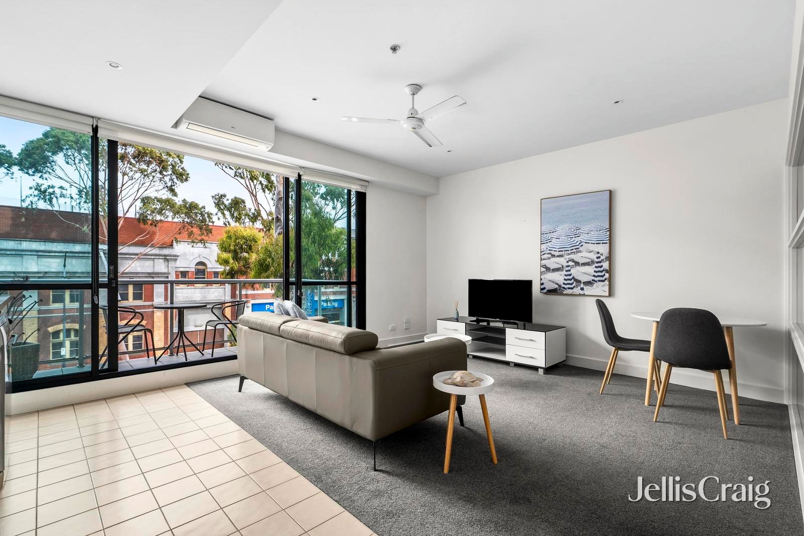 4507/4 Yarra Street, Geelong image 2