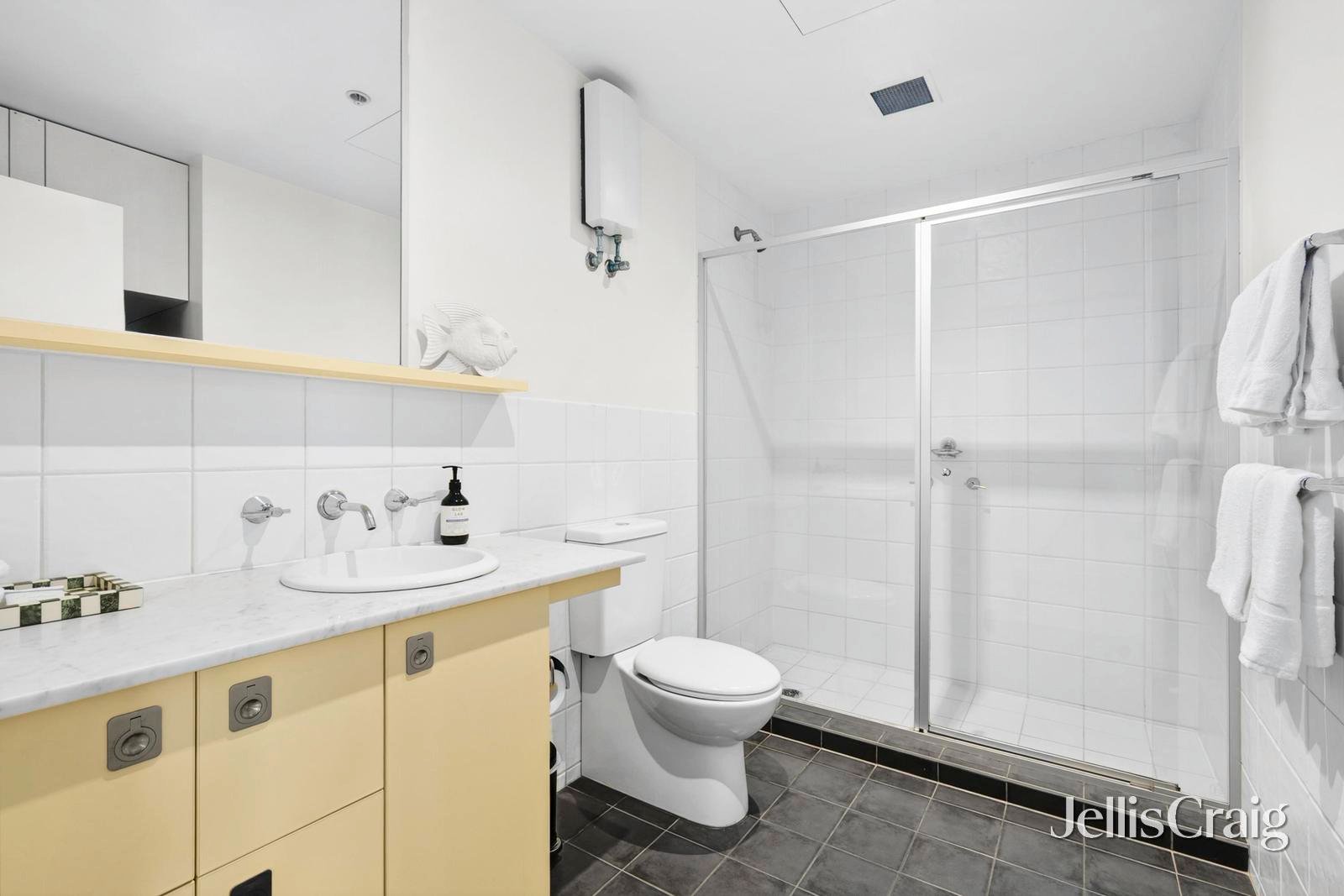 4507/4 Yarra Street, Geelong image 5