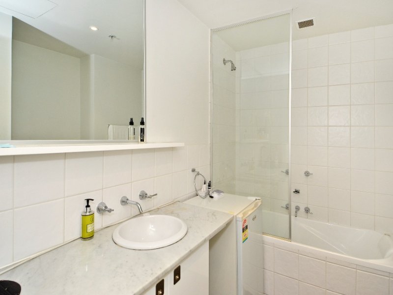 4508/4 Yarra Street, Geelong image 7