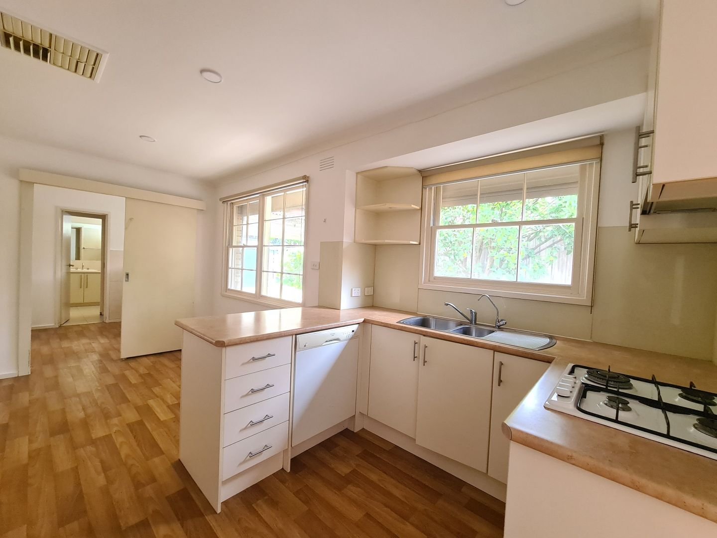Property Gallery - Main Image