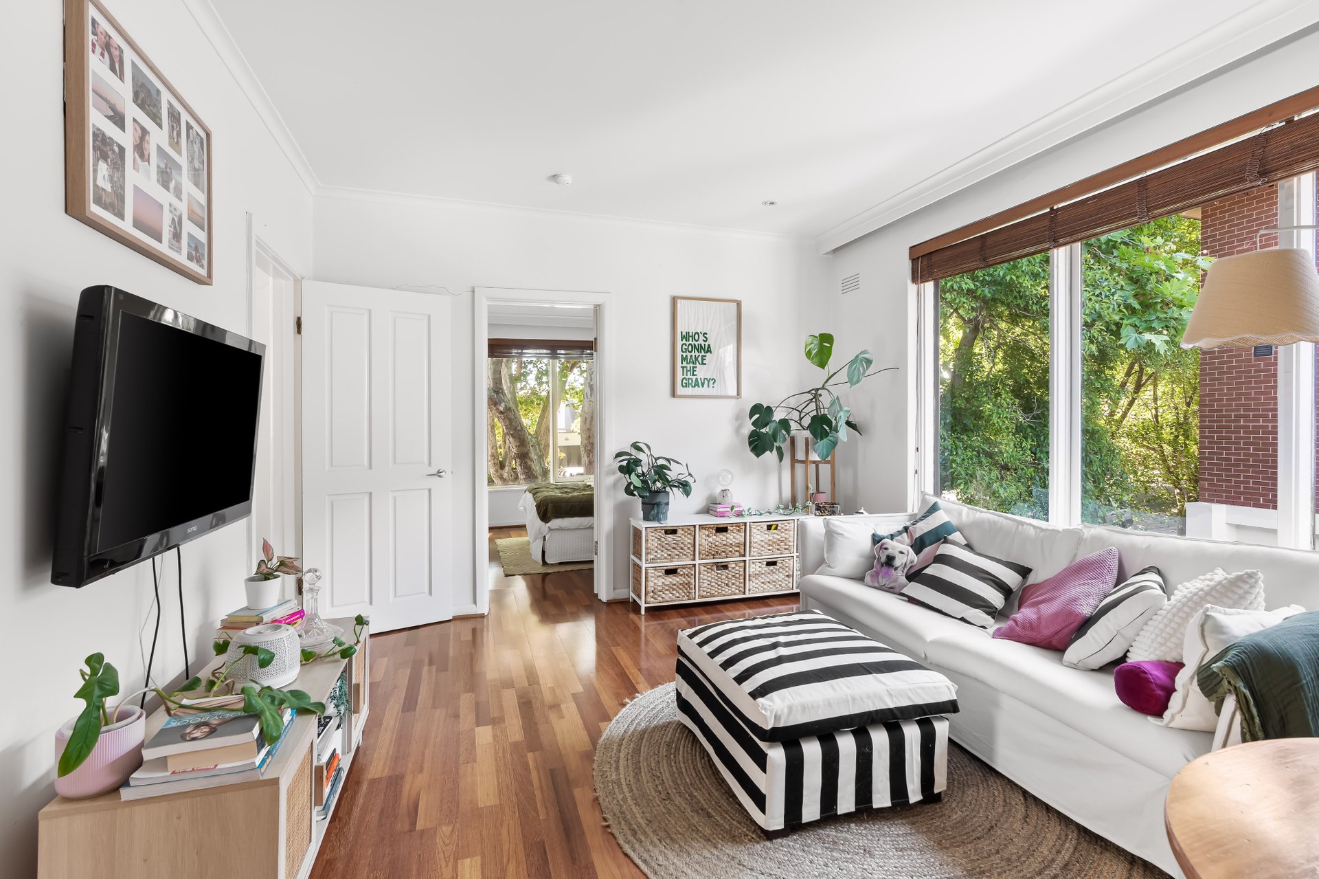 4/51 Ruskin Street, Elwood image 2