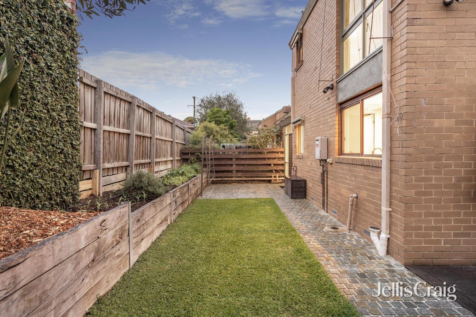 4/51 Yarra Street, Heidelberg image 7