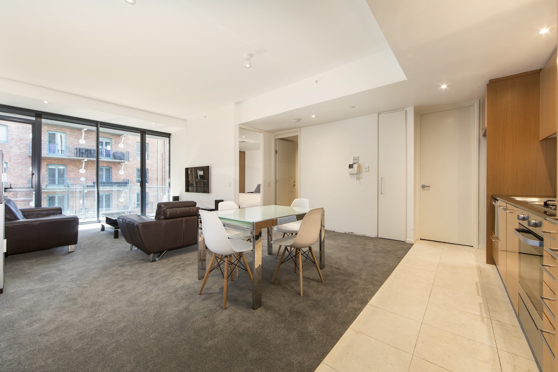 45/2 Esplanade West, Port&nbsp;Melbourne image 3