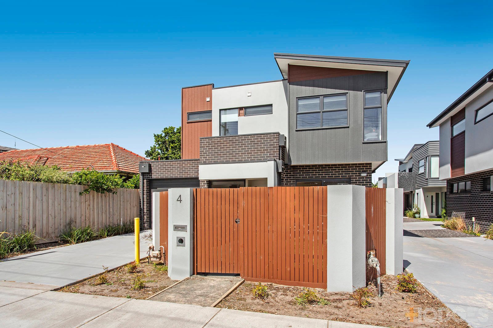 4 / 52 Parkers Road Parkdale