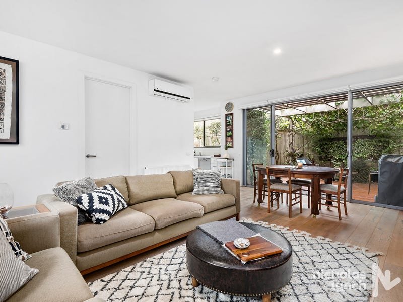 Property Gallery Thumbnail 3