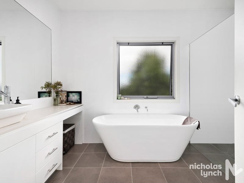 Property Gallery Thumbnail 10