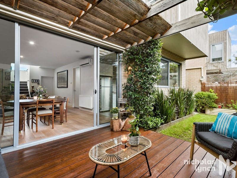 Property Gallery Thumbnail 11