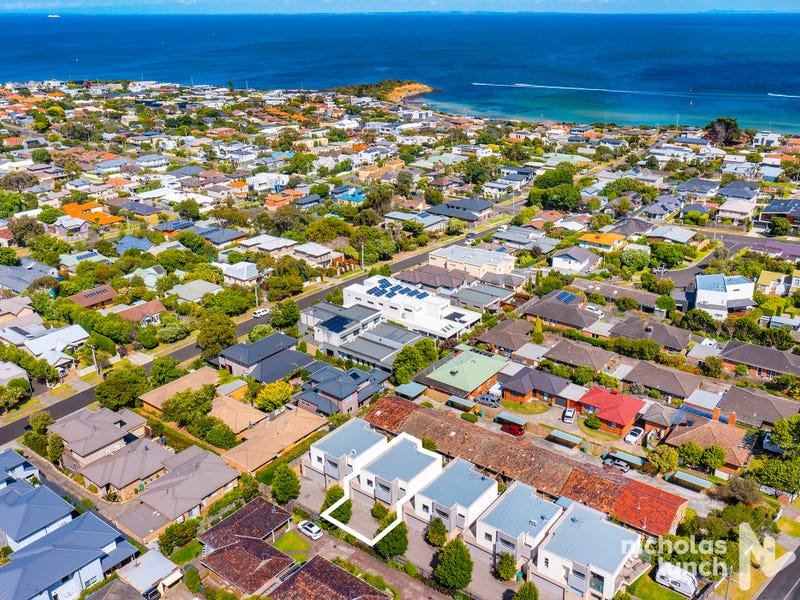 Property Gallery Thumbnail 15